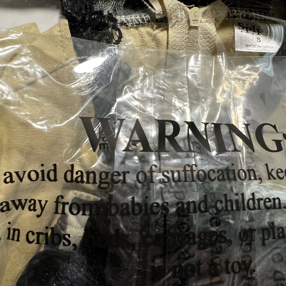 SPIRIT SIGNATURE COLLECTION CREEPY DOLL CHILD COSTUME DRESS SIZE S 4-6 NEW - Picture 8 of 9